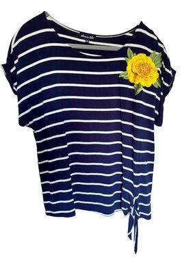 Olivia Blu Navy White Striped Top SZ L Tie Side Casual w/ Yellow Flower Detail